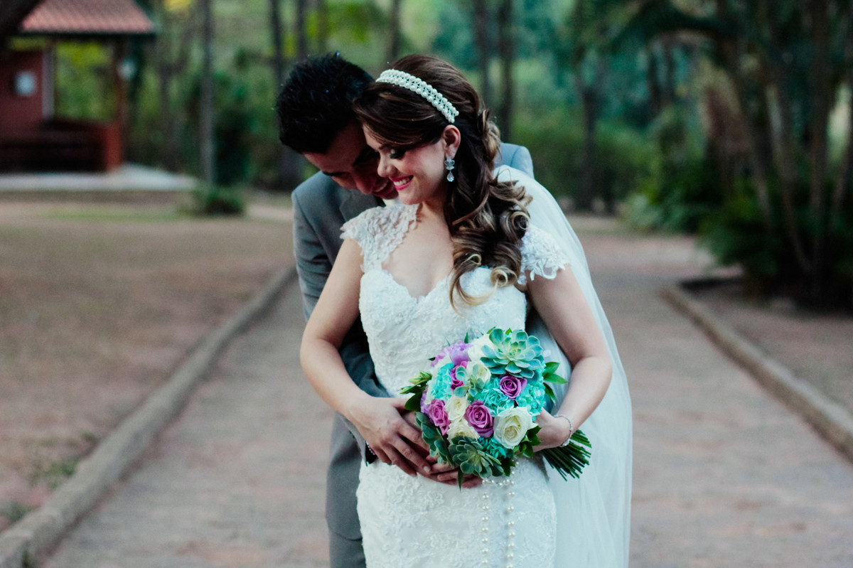 FOTOGRAFIA DE CASAMENTO FEITO NA IGREJA HELVETIA EM INDAIATUBA SP CIDADE AO LADO DE CAMPINAS SP O CASAMENTO FOI ENTRE A POLIANA E DIONES TENDO COMO FOTOGRAFO REGINALDO DELFI 37