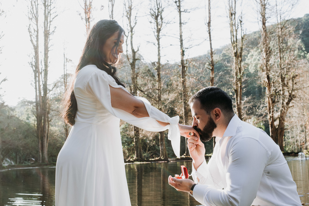 pedido de casamento na beira do lago e santo antonio do pinhal