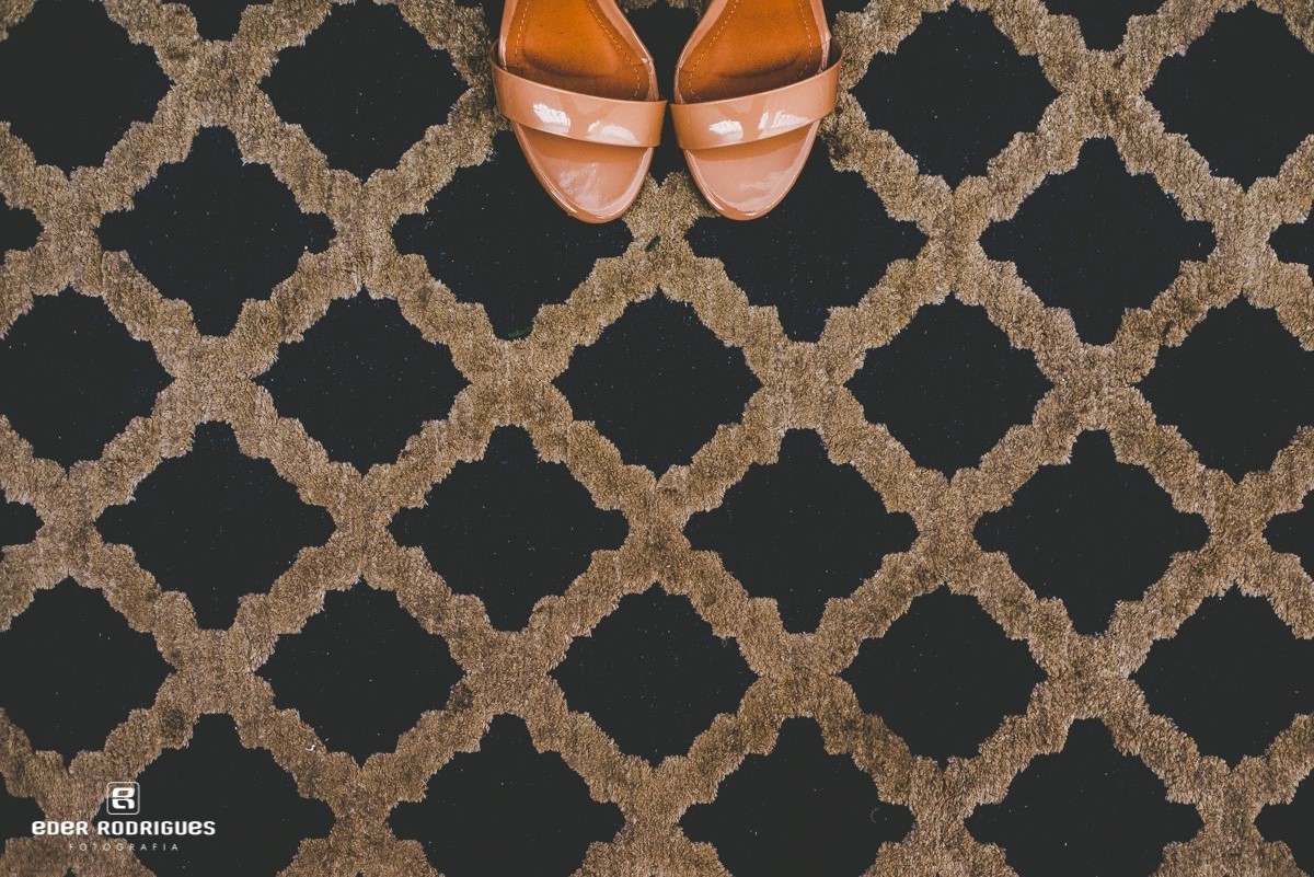 sapato da noiva no salão e sjcampos