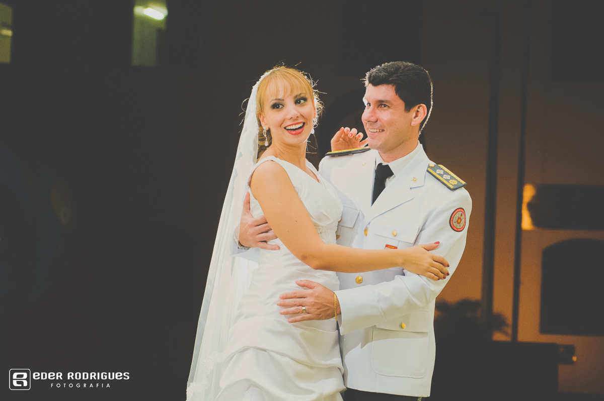 casal de noivos no Museu Conde de Linhares