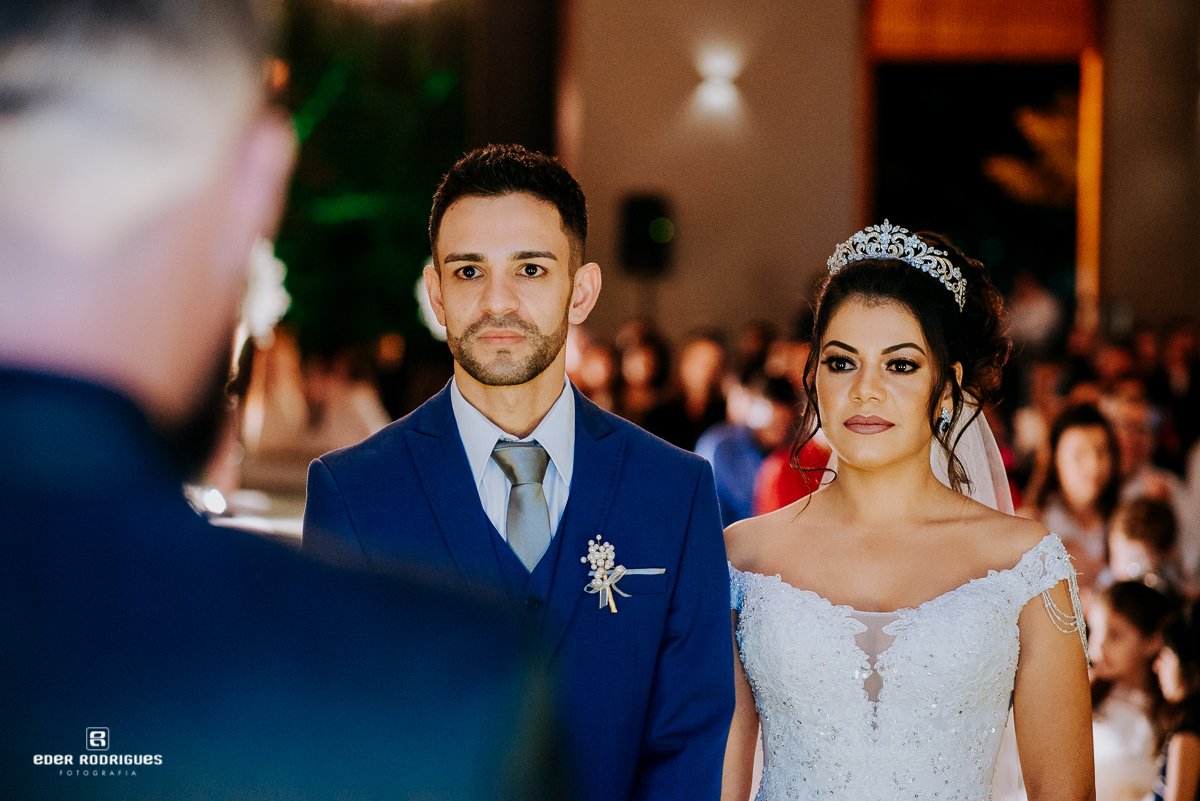 noivos lindos no casamento no tangaroa
