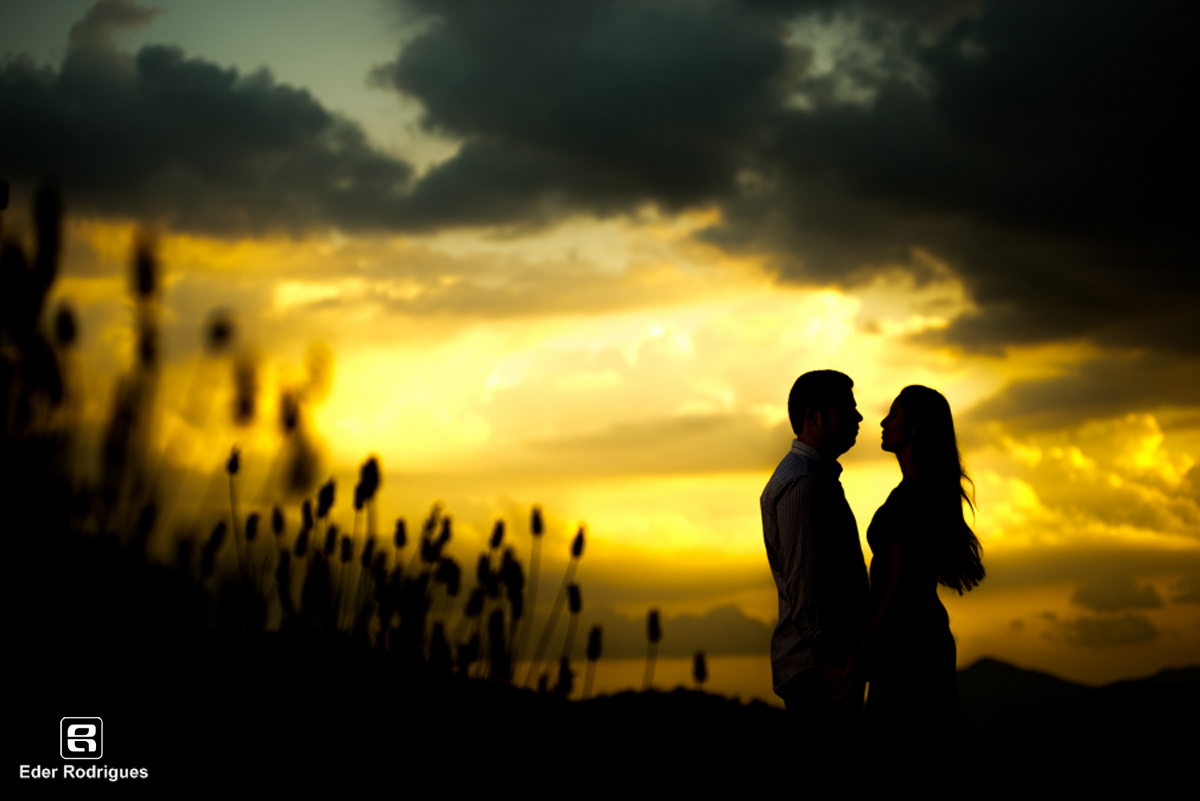 silhueta do casal em campos do jordão