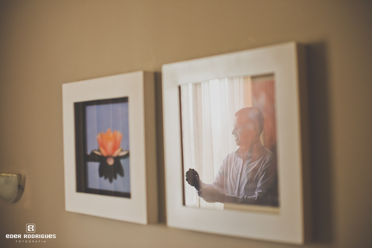 reflexo do noivo no quadro