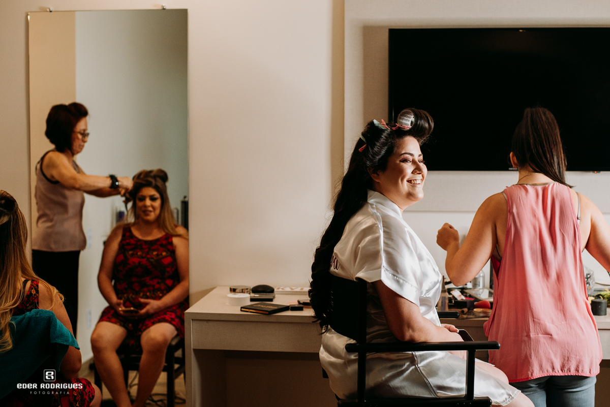 noiva e mãe no hotel gran vale