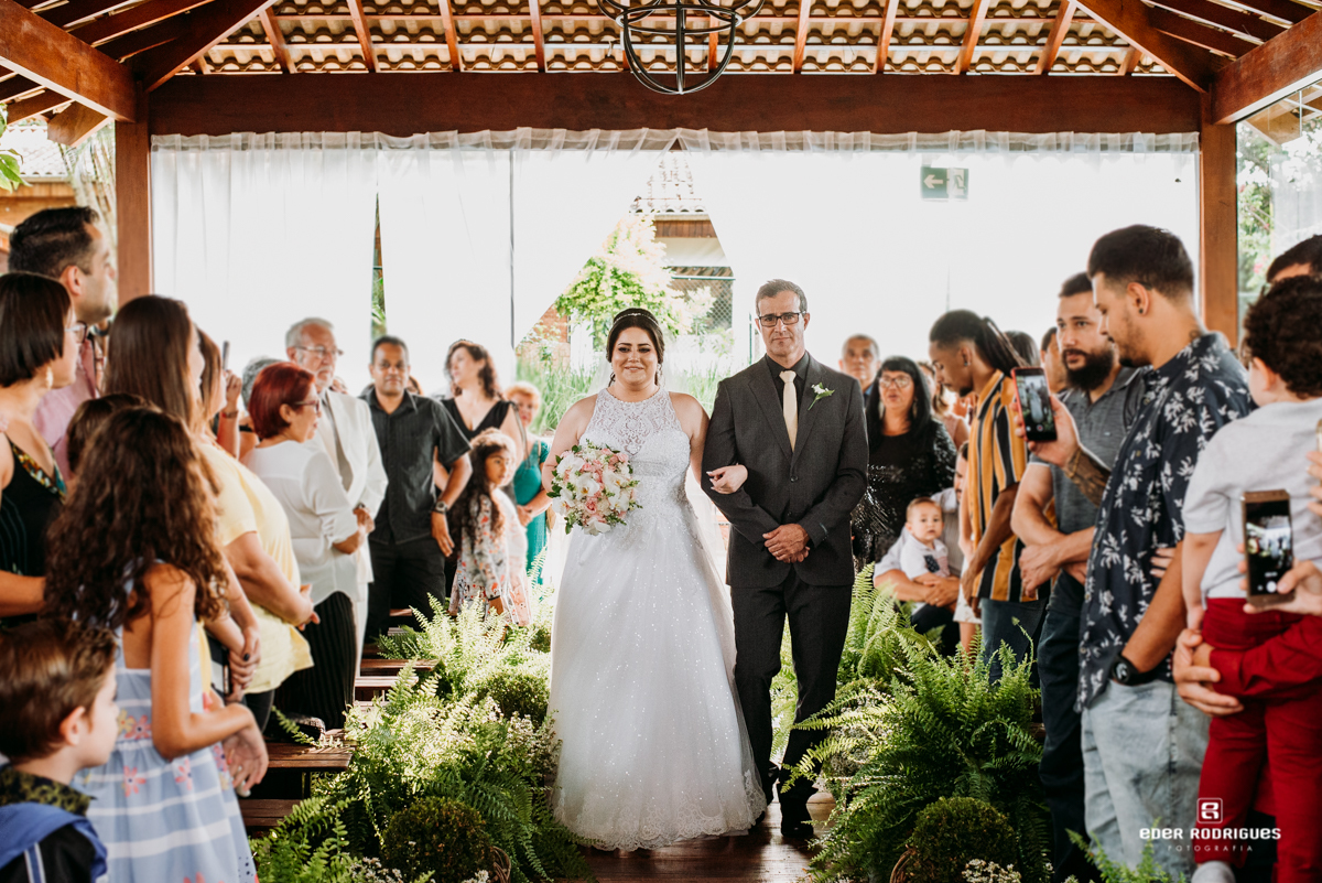 entrada da noiva com o pai espaço verde vale