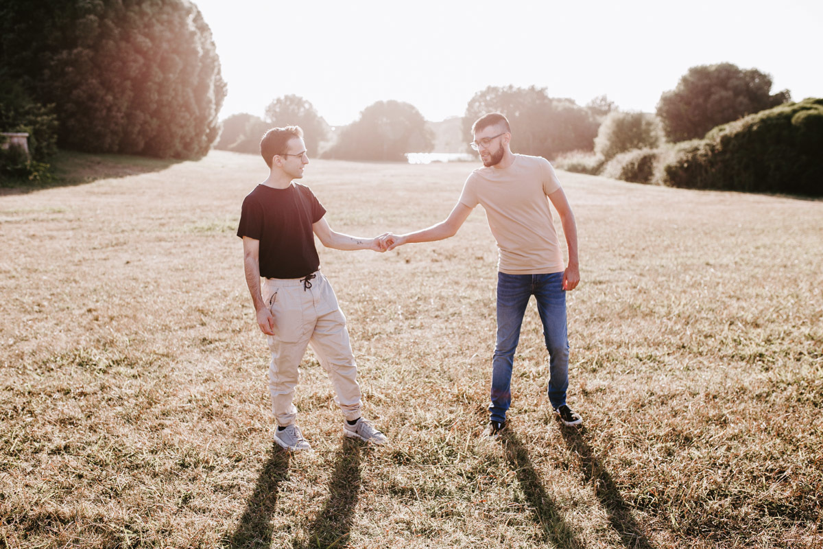 Um ensaio de casal em Portugal com estilo natural e romântico.
