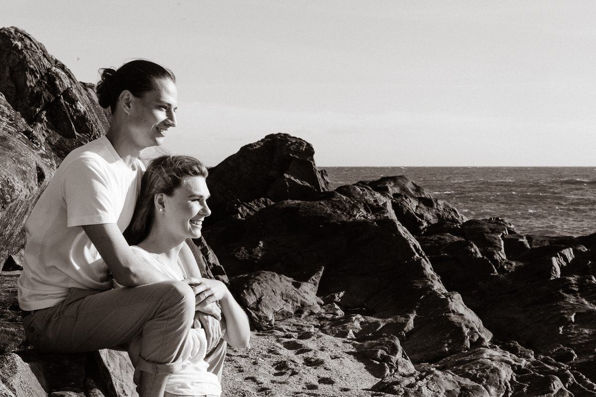 Um ensaio de casal em Portugal com estilo natural e romântico.