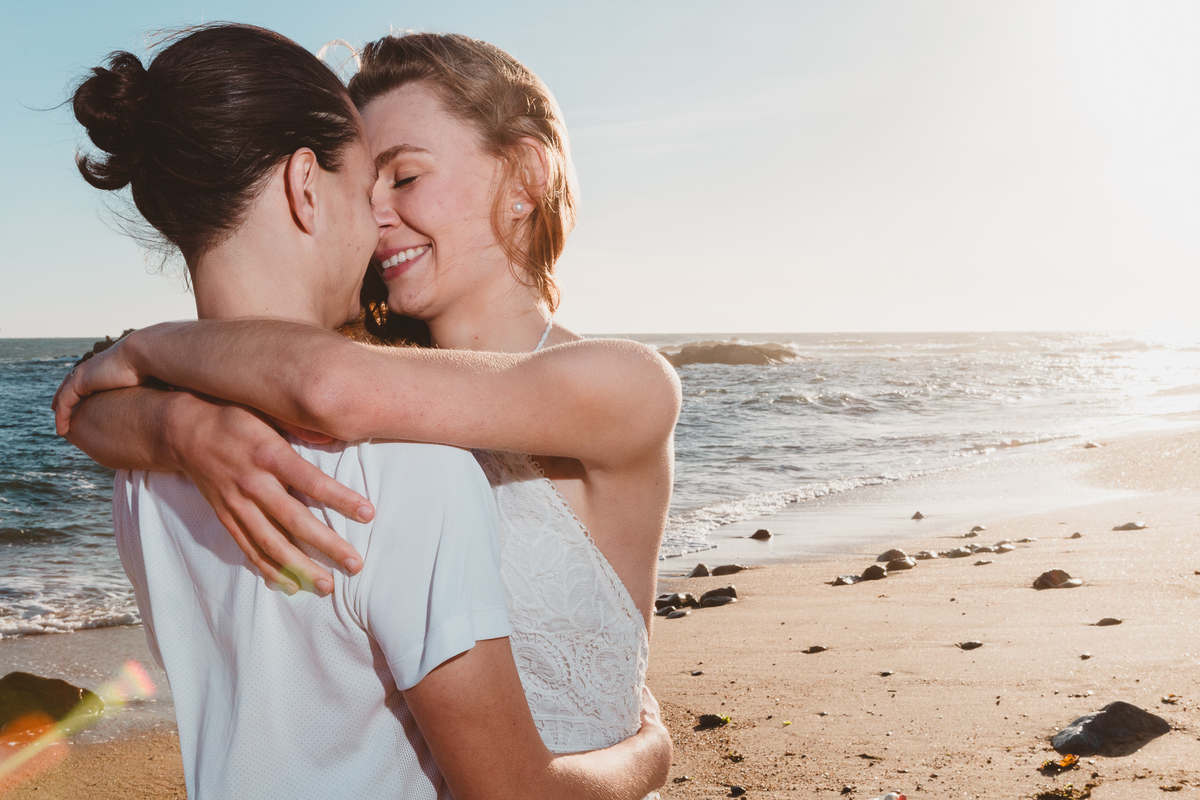 Um ensaio de casal em Portugal com estilo natural e romântico.