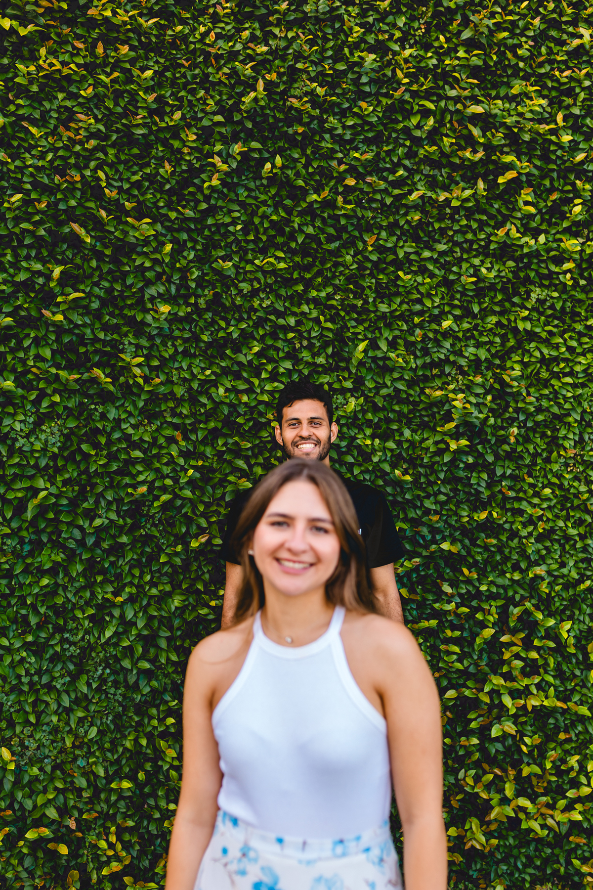Um ensaio de casal em Portugal com estilo natural e romântico.