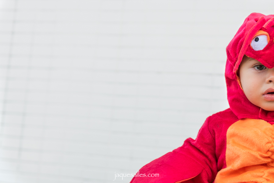 Fotografia minimalista de neném