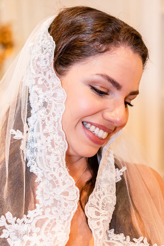 Fotografia de casamento RJ. Mini Wedding na Casa de Arte e Cultura Julieta de Serpa. Fotos da fotografa de casamento Jaque Salles e sua equipe.