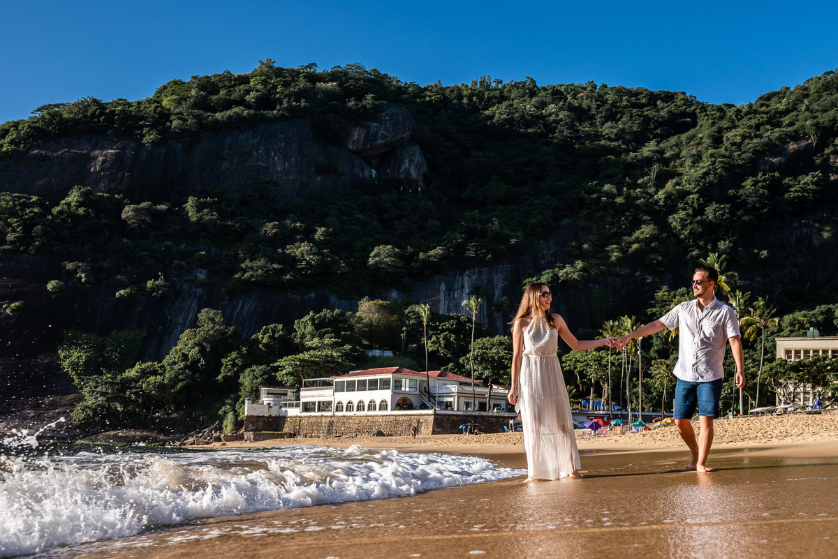 fotografia-de-casamento-rj-ensaio-pre-wedding-praia-vermelha-fotos-da-fotógrafa-de-casamento-jaque-salles