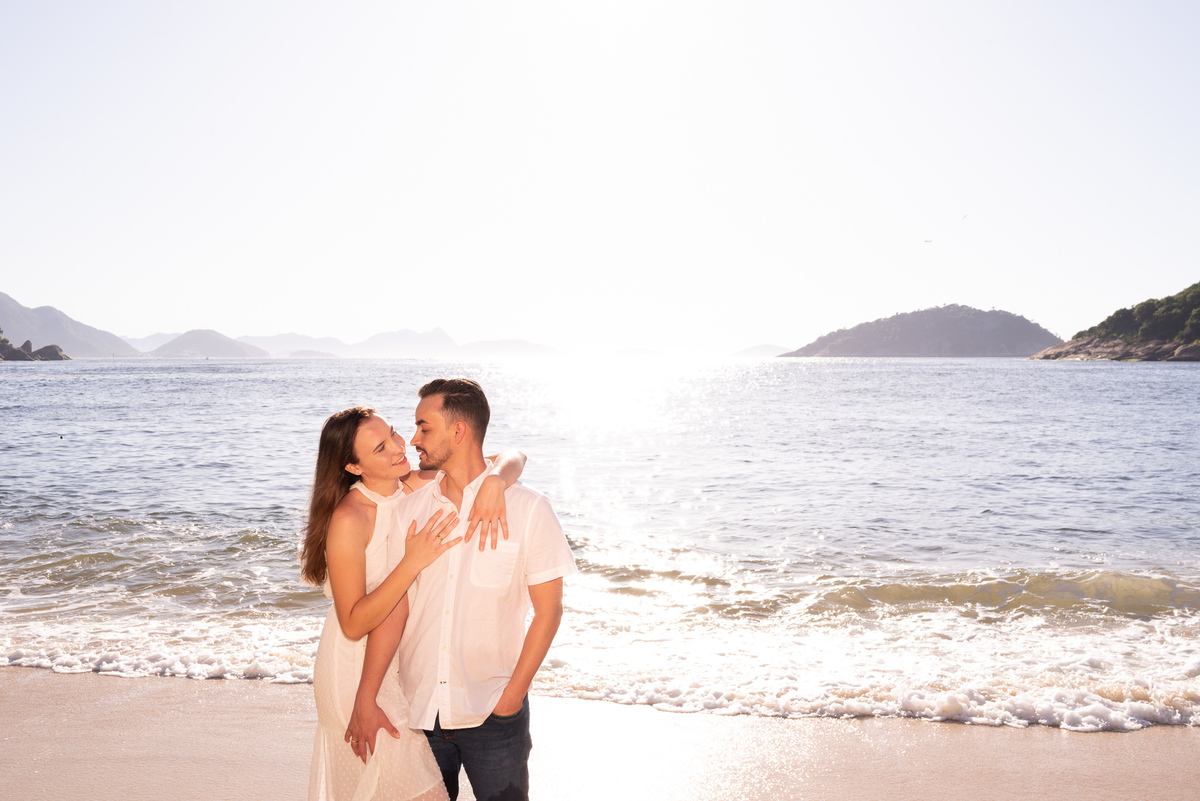 fotografia-de-casamento-rj-ensaio-pre-wedding-praia-vermelha-fotos-da-fotógrafa-de-casamento-jaque-salles