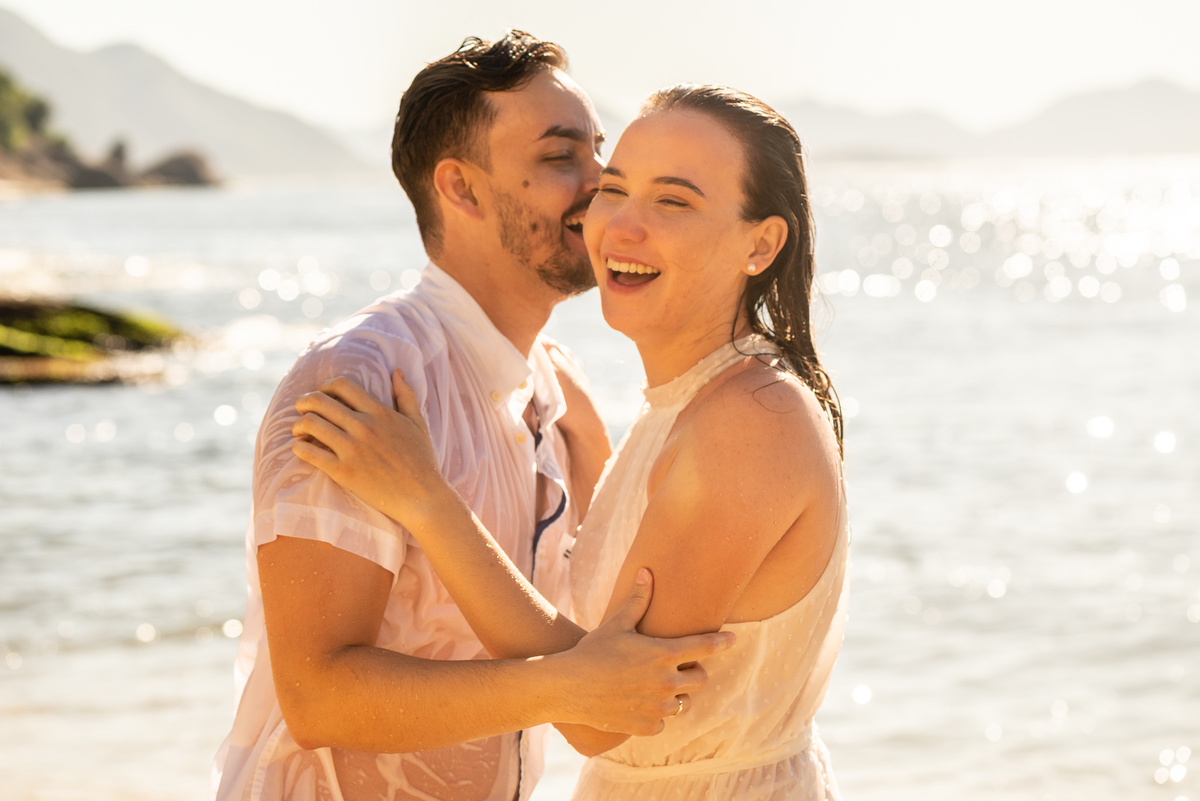 fotografia-de-casamento-rj-ensaio-pre-wedding-praia-vermelha-fotos-da-fotógrafa-de-casamento-jaque-salles