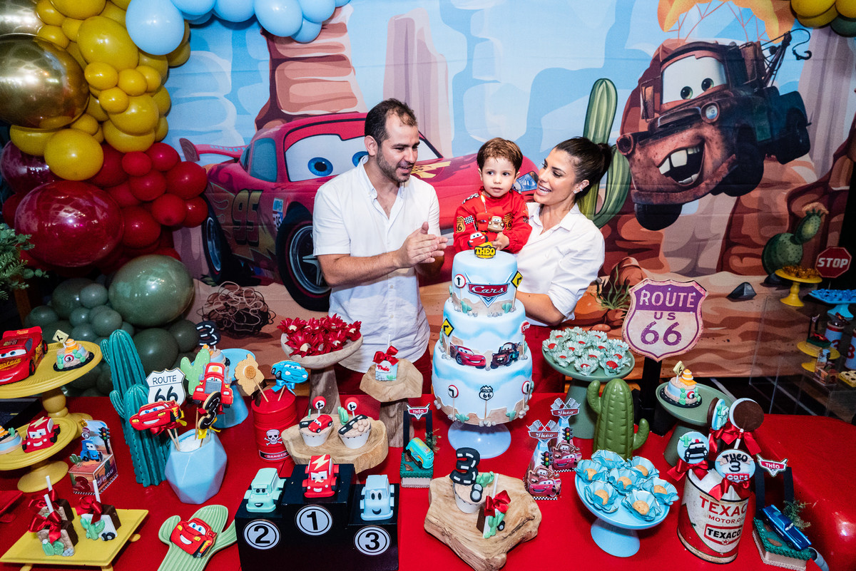 Festa infantil na Cidade Animasom, tema Carros, no Jockey Club Brasileiro na Lagoa Rodrigo de Freitas. Aniversário Theo 3 anos, fotografia de Jaque Salles.
