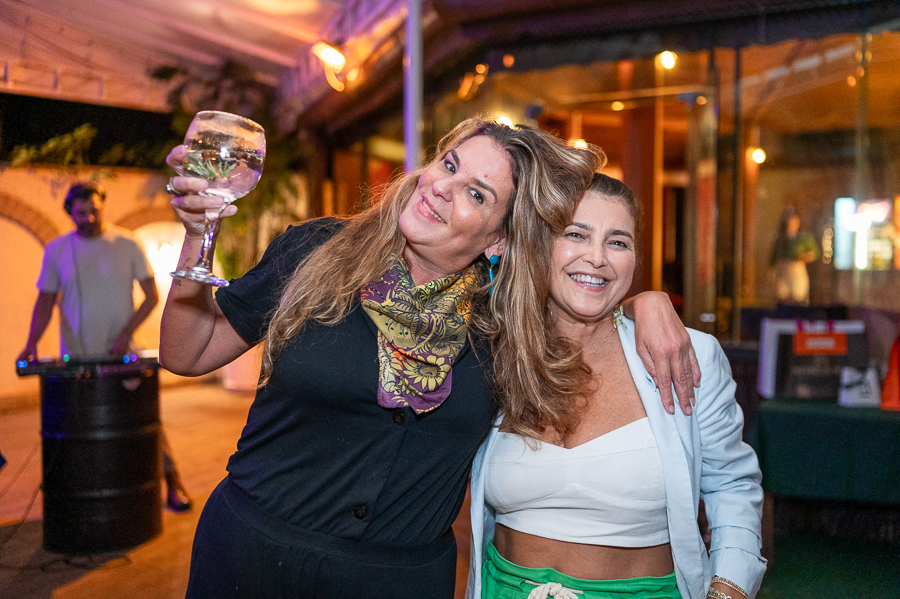 Fotografia de evento RJ na Barra da 
 Tijuca. Festa de aniversário no restaurante mexicano Los Frick. Fotos da fotógrafa de casamento e familias no Rio de Janeiro Jaque Salles Fotografia.