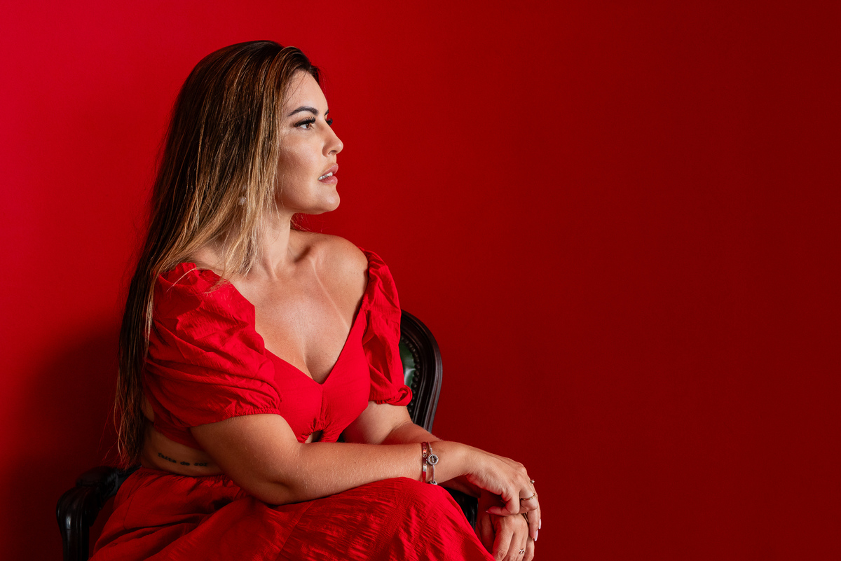 Fotografia de casamento no Rio de Janeiro. Pré wedding no hotel boutique La Suite by Dussol no Joá, Barra da Tijuca. Ensaio fotográfico pré casamento dos noivos Edna e Vanderson. Fotos da Fotógrafa de casamento Jaque Salles. 