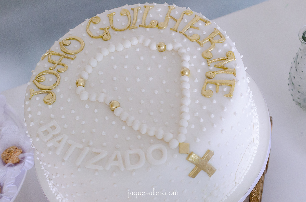 Bolo de batizado personalizado