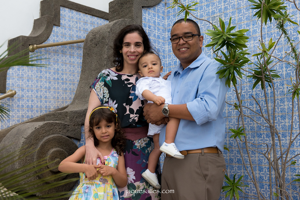 O batizado  do Miguel aconteceu na Igreja Nossa Senhora do Brasil no bairro da Urca, Rio de Janeiro, RJ.
