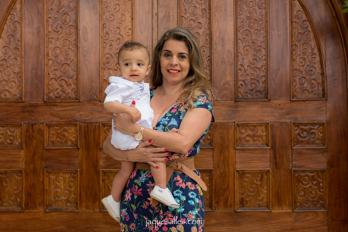Jaque Salles fotografa batizado  do Miguel na Igreja Nossa Senhora do Brasil no bairro da Urca, Rio de Janeiro, RJ.
