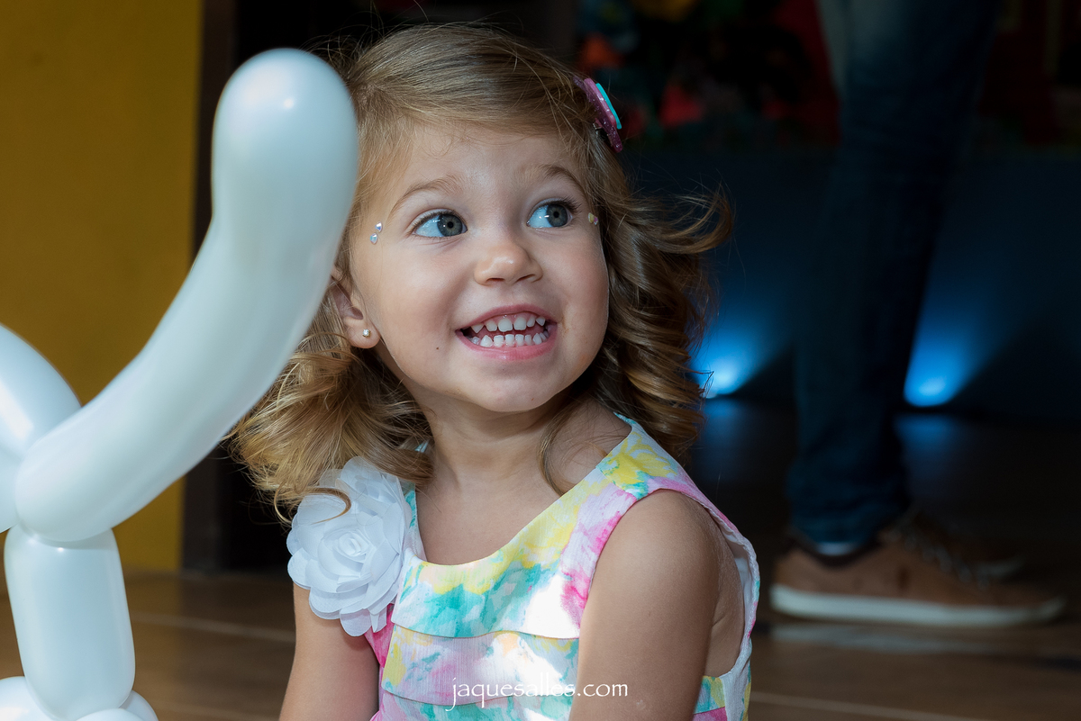 sorriso lindo de criança