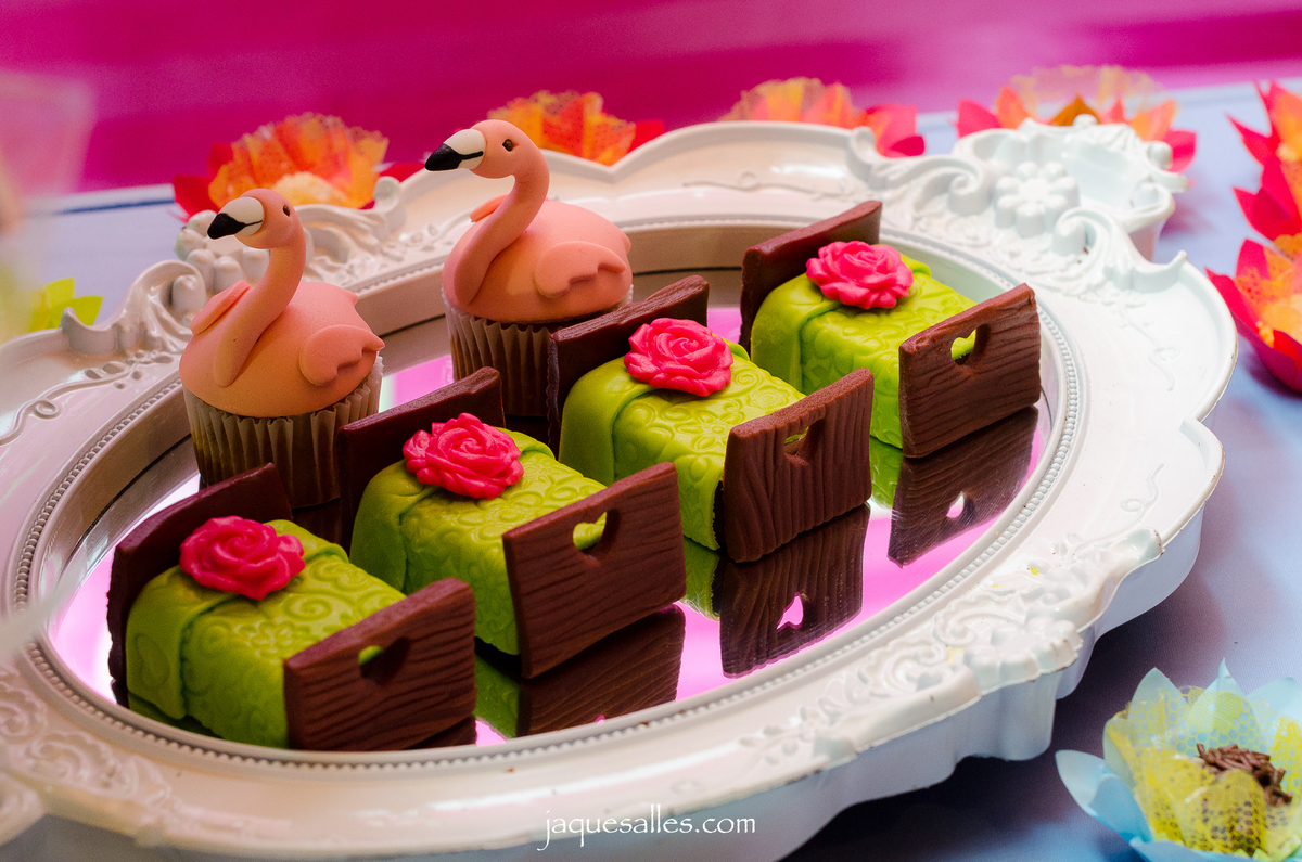 festa infantil de luxo decoração flamingo 