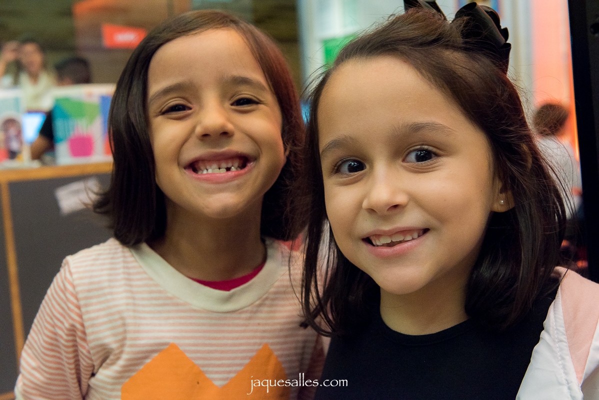 Aniversário infantil de 7 anos é comemorado no espaço animasom do Shopping Rio Designer Barra