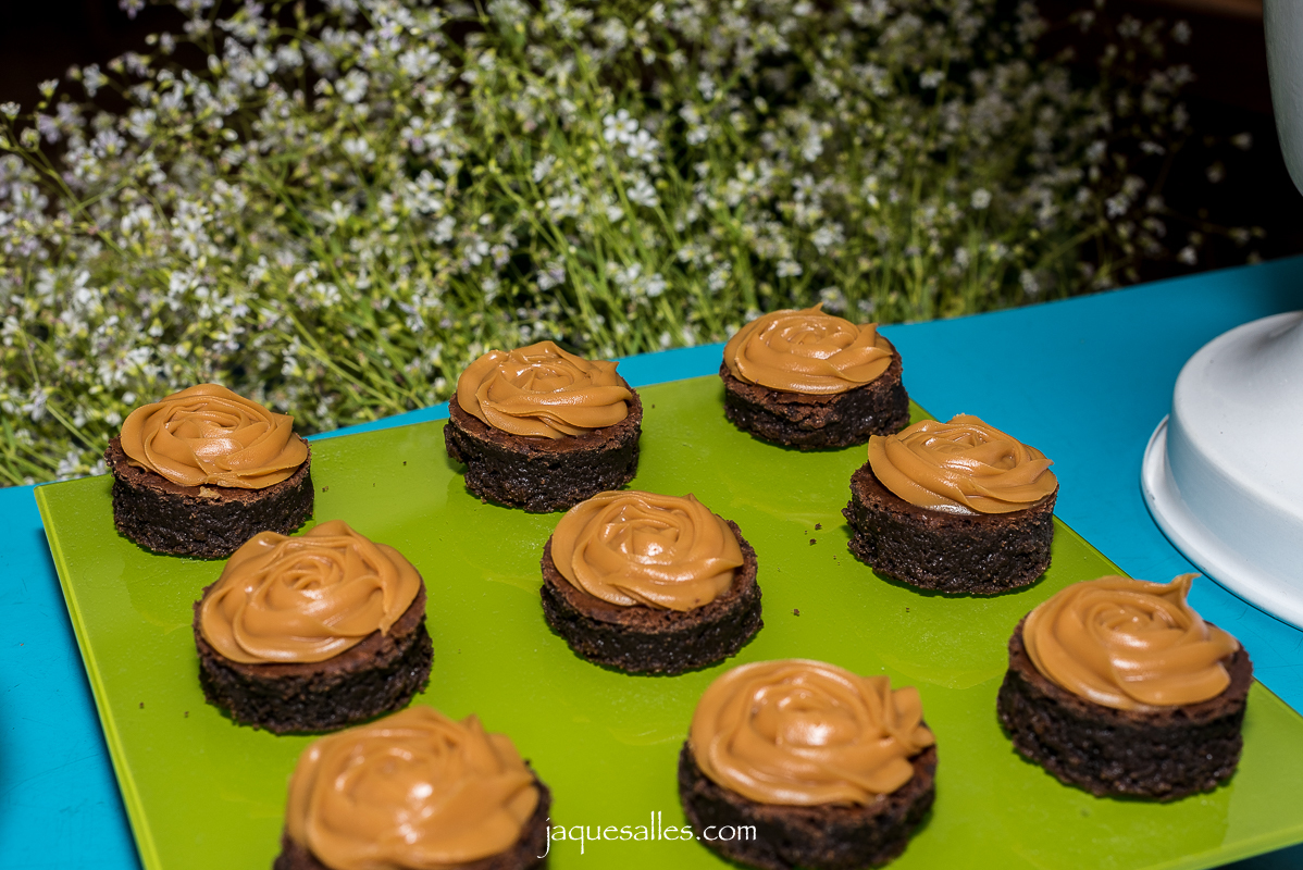 Foto de docinho para festa infantil brownie