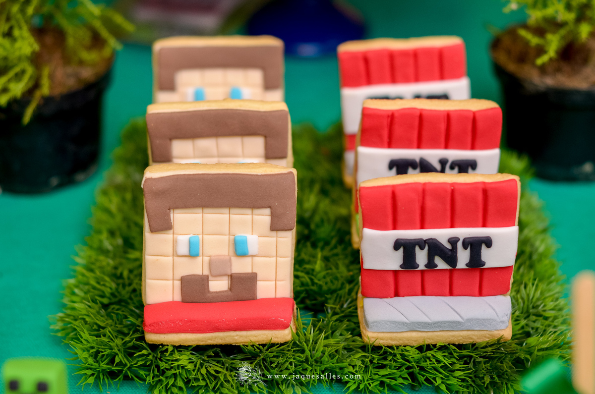 ideia de doces para aniversário de menino tema minecraft no rio de janeiro, rj