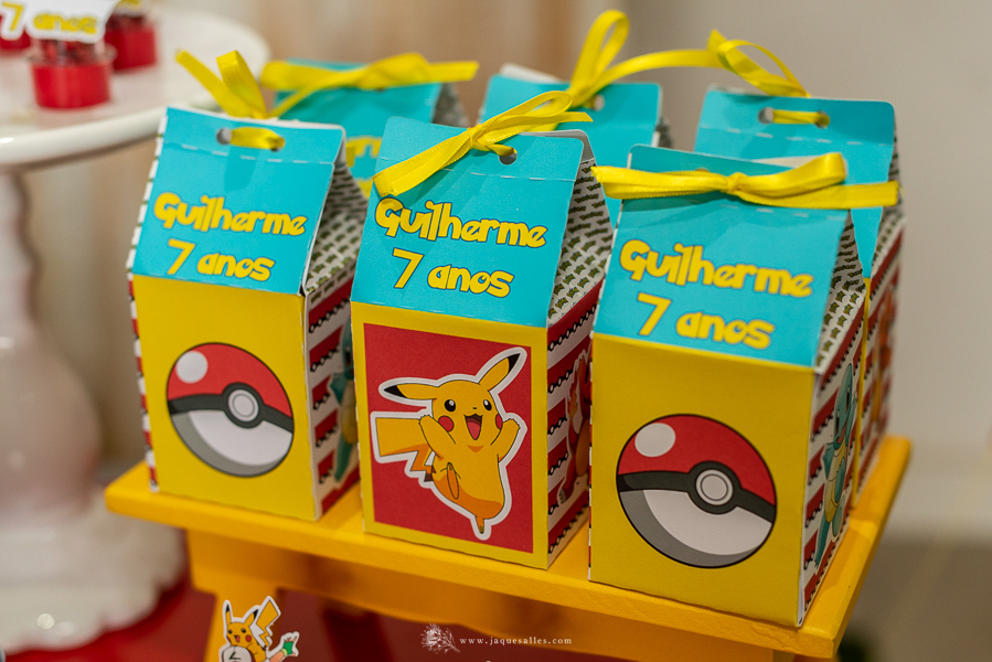 Inspiração para decoração festa pokemon menino fotos