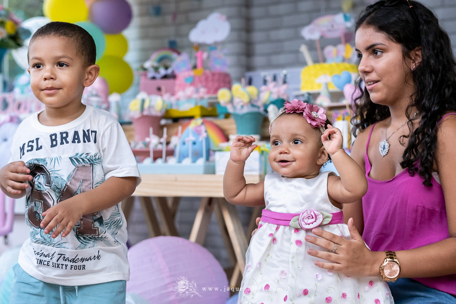Festa de 1 ano com o Tema Infantil Chuva de Bençãos. Imagens da Fotógrafa Infantil Jaque Salles