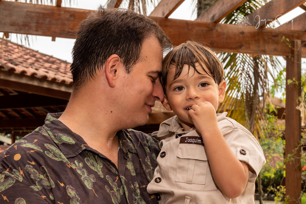 Joaquim completa três anos e comemora seu aniversário no Lajedo Solarium. O tema deste ano foi Safari.
