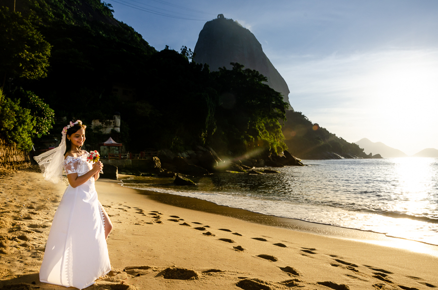 ensaio fotográfico de noiva na praia vermelha rio de janeiro rj