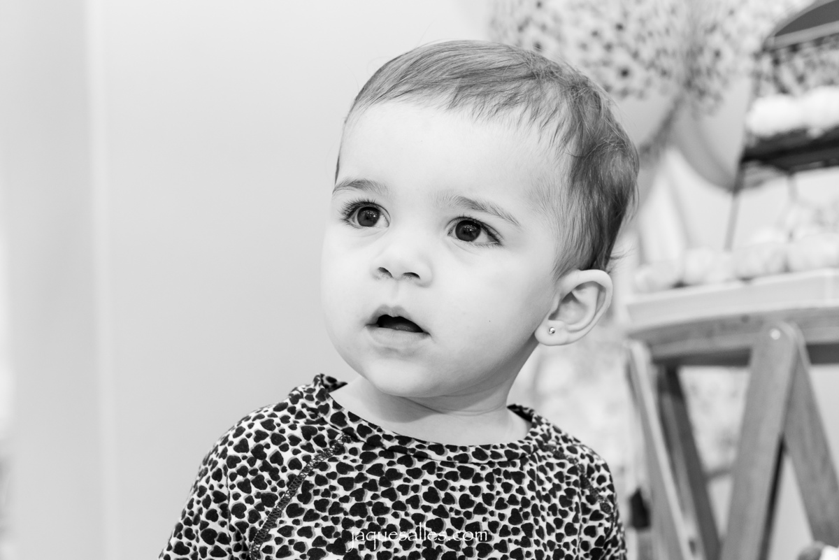 Mariana comemora seu primeiro aniversário com festa safari baby. A festa aconteceu na Barra da Tijuca e teve Jaque Salles fotografia como a fotógrafa oficial do evento.