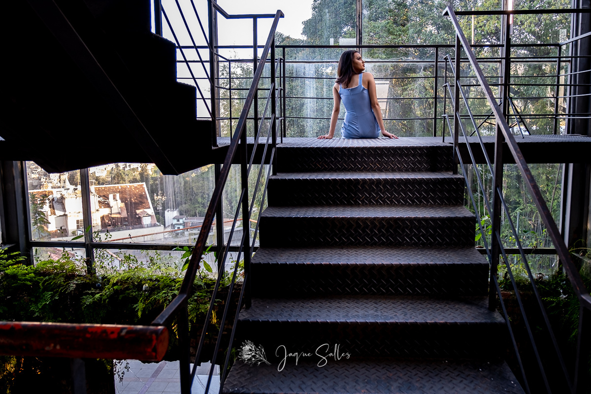 Ensaio Fotográfico de 15 anos no Parque das Ruínas, RJ, bairro de Santa Tereza. Fotografia de Jaque Salles
