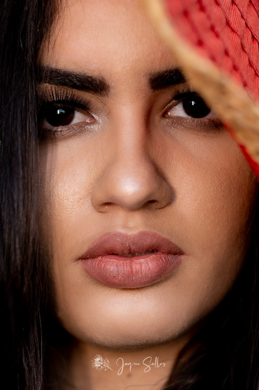 Fotógrafa de debutantes Jaque Salles, realiza ensaio Fotográfico de 15 anos no parque da Ruínas em Santa Tereza e revela como foi Fotografar a menina que depois do ensaio virou modelo fotográfica