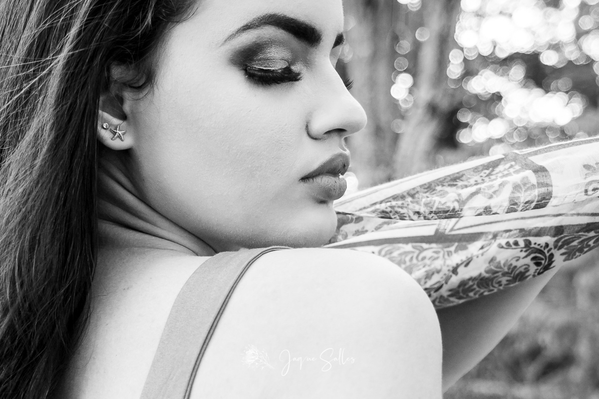 Fotografia de 15 anos no Parque das Ruínas, RJ, bairro de Santa Tereza. Imagens da Fotógrafa Jaque Salles