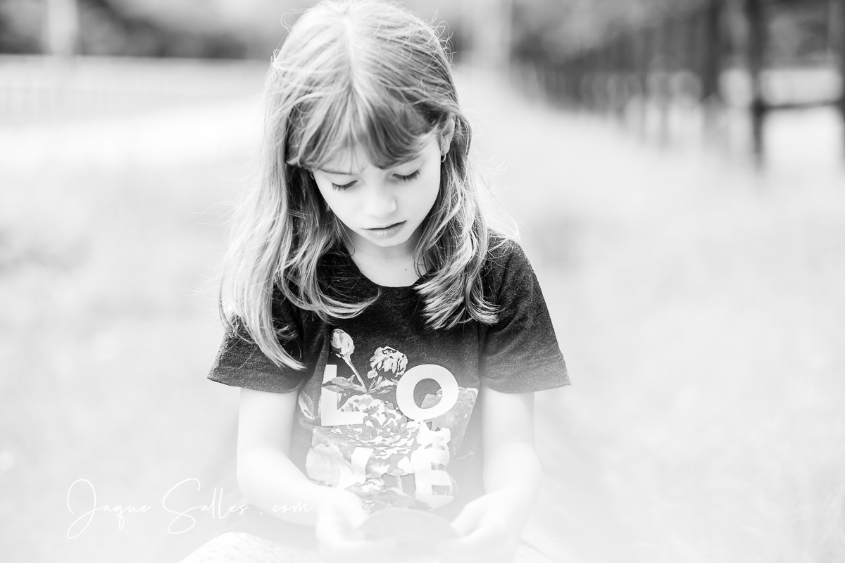 Ensaio Fotográfico Infantil da Lara realizado no Parque Ana Dantas Xerém, Duque de Caxias - RJ. Fotografia de Jaque Salles