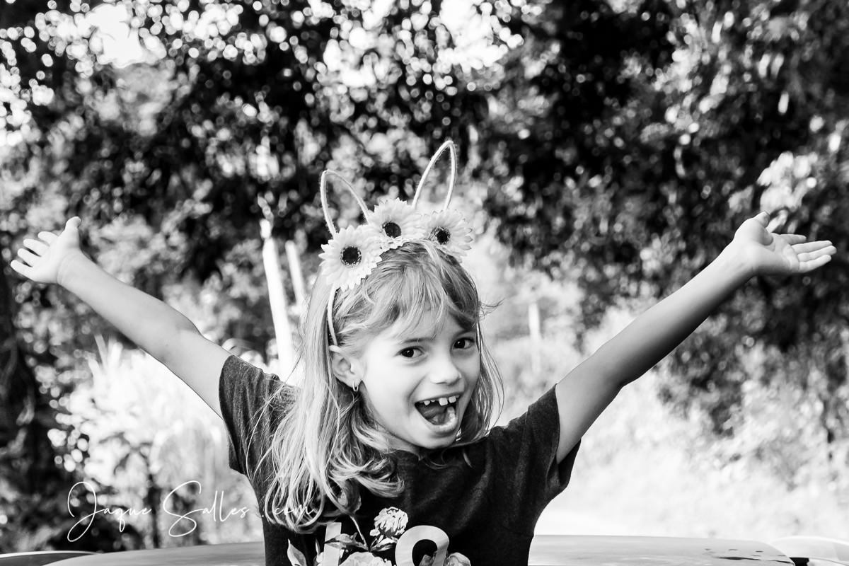 Ensaio Fotográfico Infantil da Lara realizado no Parque Ana Dantas Xerém, Duque de Caxias - RJ. Fotografia de Jaque Salles