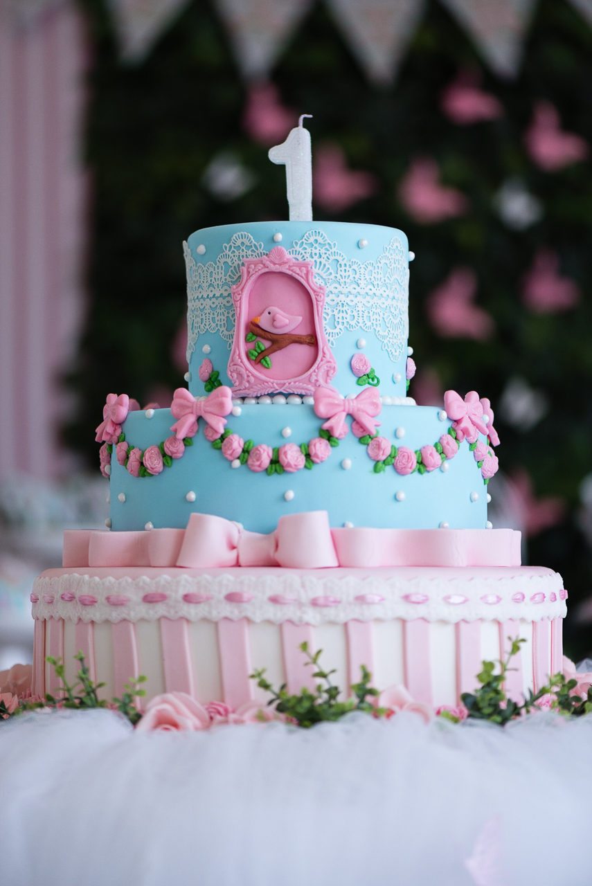 Bolo Infantil para festa de 1 ano
