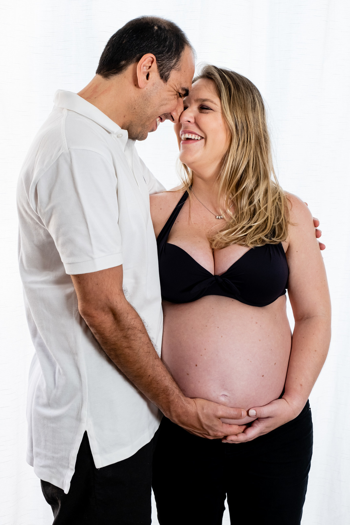 Fotografia RJ - Ensaio Fotográfico Gestante na Barra da Tijuca. Book Fotográfico da Gestante Giuliana. Imagens da Fotógrafa de Casamento e Famílias Jaque Salles 