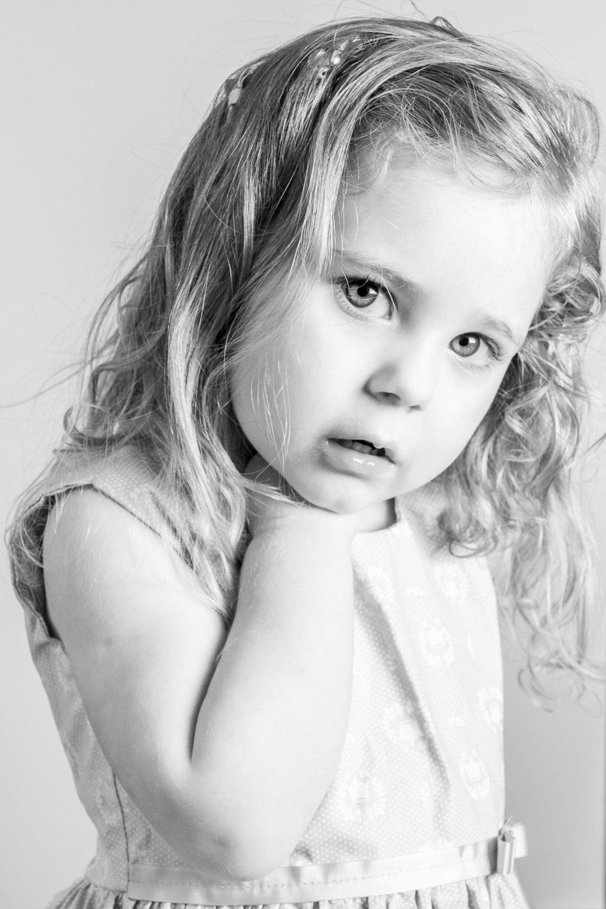 Fotografia RJ - Ensaio Fotográfico book infantil da modelo mirim Catarina realizado no Hotel Windsor Oceânico. Imagens da Fotógrafa de Casamento e Famílias Jaque Salles Fotografia