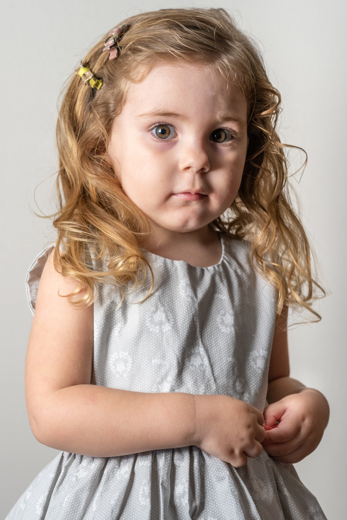 Fotografia RJ - Ensaio Fotográfico book infantil da modelo mirim Catarina realizado no Hotel Windsor Oceânico. Imagens da Fotógrafa de Casamento e Famílias Jaque Salles Fotografia