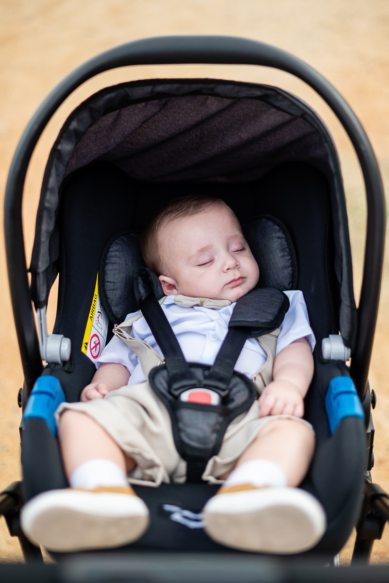 Fotografia RJ, ensaio fotográfico pré wedding na prainha com os noivos Felipe e Nathália. Fotos da fotógrafa de casamento e de famílias Jaque Salles