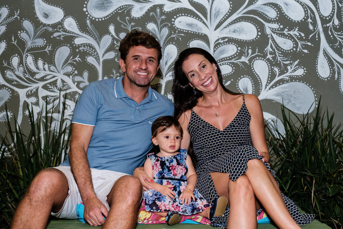 Ideias de festa Infantil lúdica de um aninho no Rio de Janeiro. O tema jardim das fadas foi o escolhido pela família para comemorar o primeiro aniversário da Maite. Imagens da Fotógrafa carioca Jaque Salles