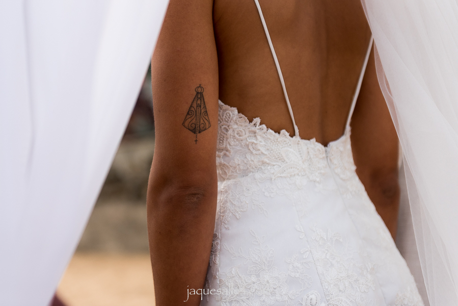 Fé da noiva - Nossa senhora tatuada