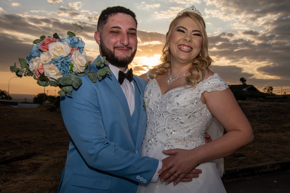 No fundo do Cartório Colorado apois a cerimônia Civil fiz um mini ensaio street wedding