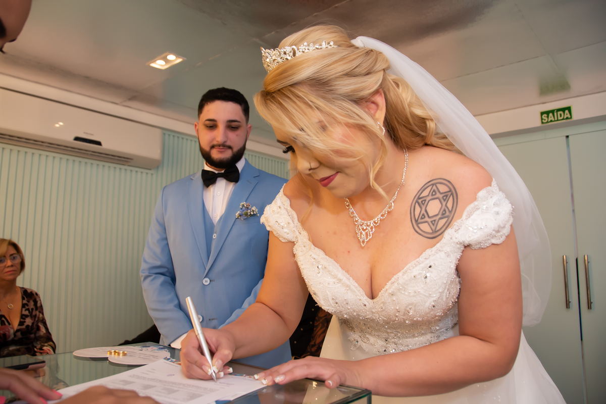 Assinatura da noiva  Sala Rio Cartório Colorado  