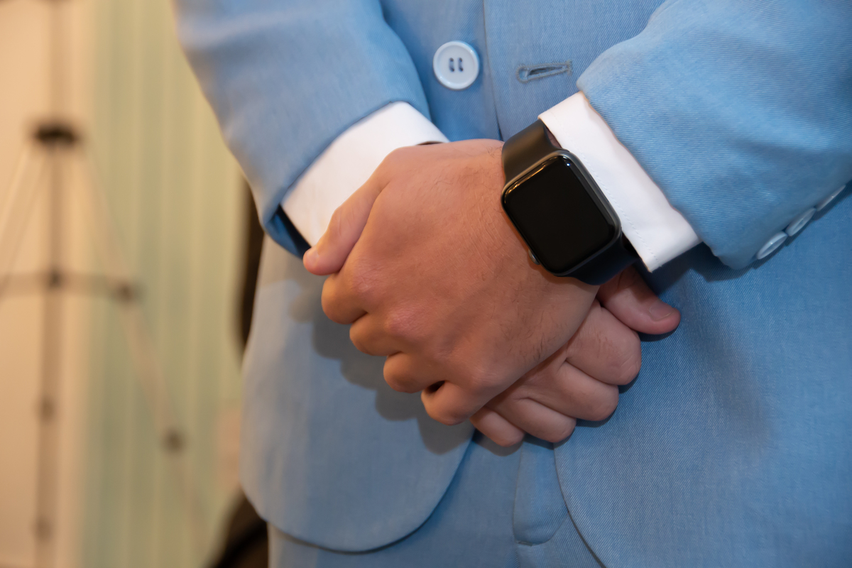 Destalhes do Look do Noivo 