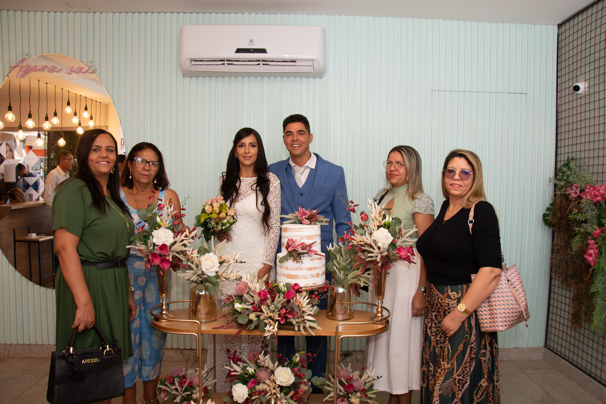  Fotos dos Convidados na Sala do Bolo cartório Colorado